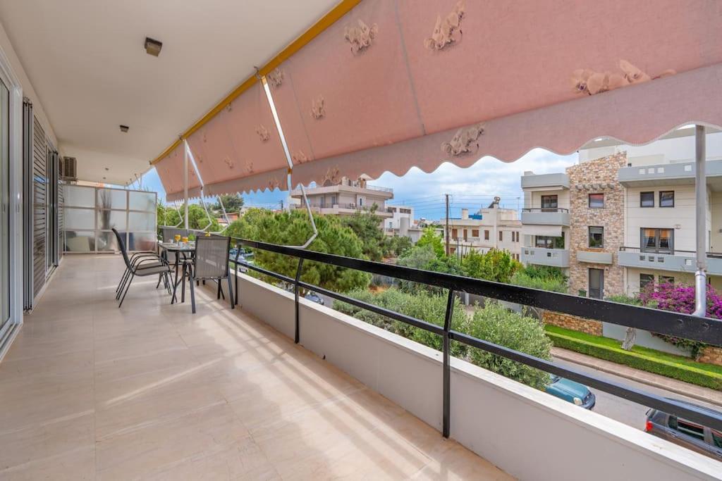 Peaceful 2 Bedroom In Glyfada Center Athens Exterior photo